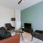 Huswell - Cozy Seaside Apartment With Terrace In Central Oostende