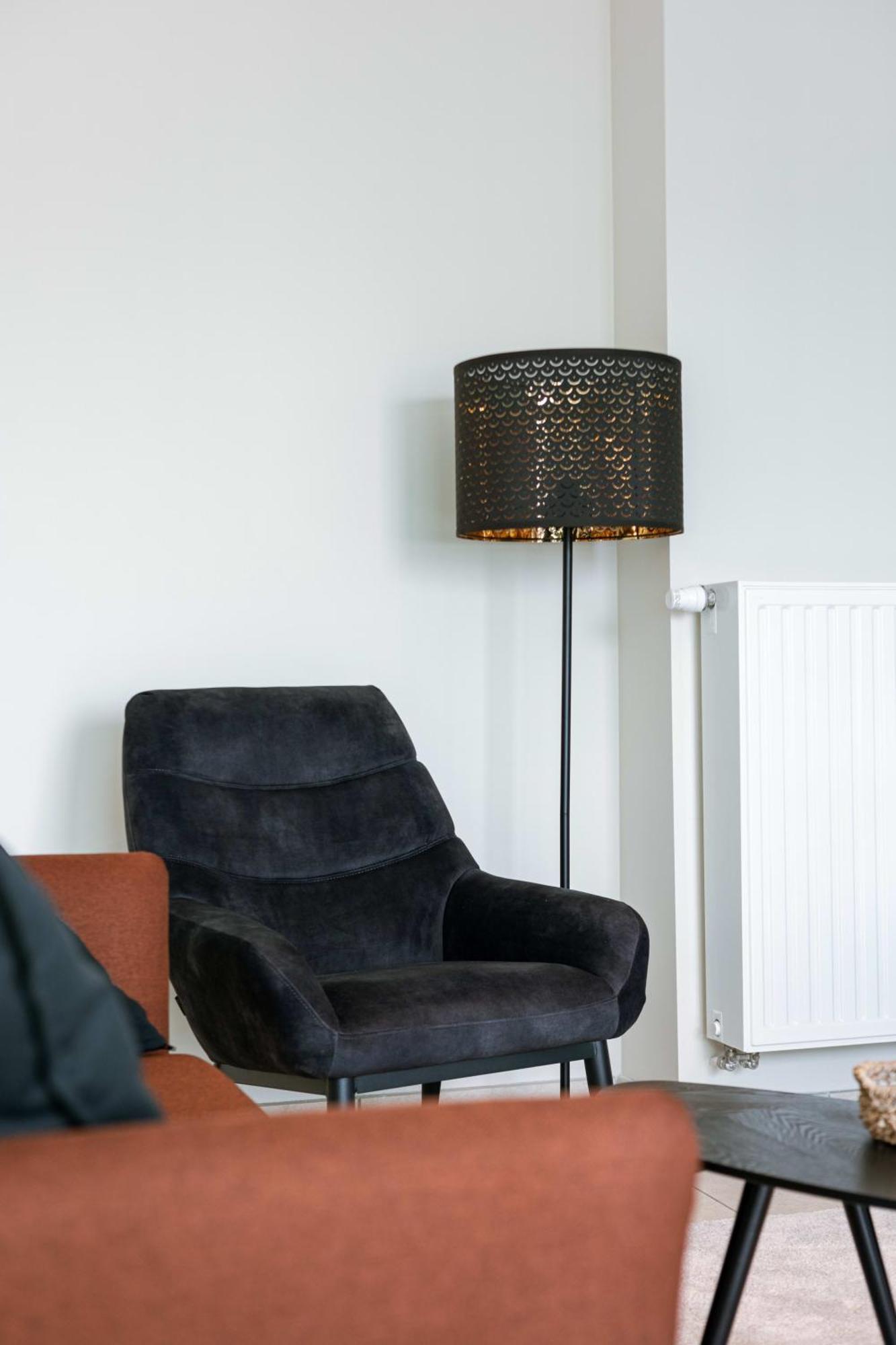 Huswell - Cozy Seaside With Terrace In Appartement